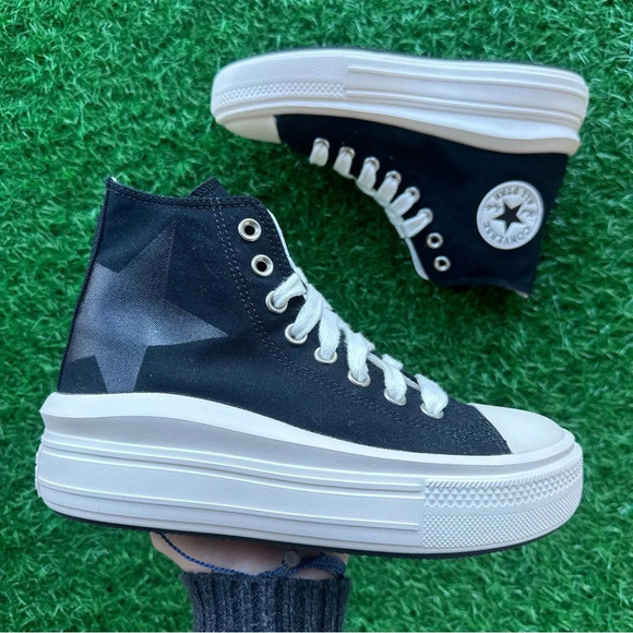 Converse Shoes - Not for sale 🎁Converse Chuck Taylor All Star Move Hi